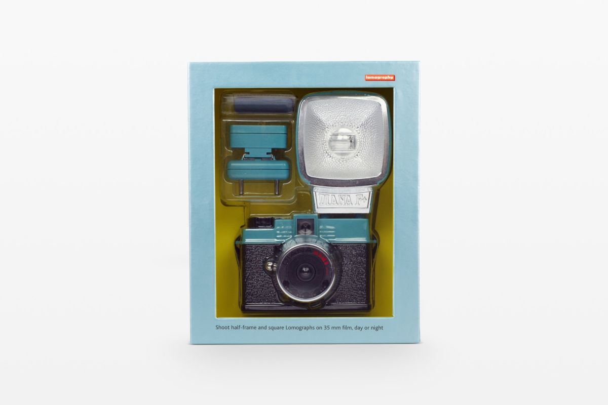 Lomography Diana Mini & Flash Half-frame & Square Camera